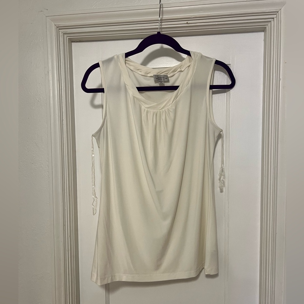 Elie Tahari Women’s Blouse size Medium